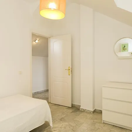 Apartament Weforyou Real Del Tivoli Two